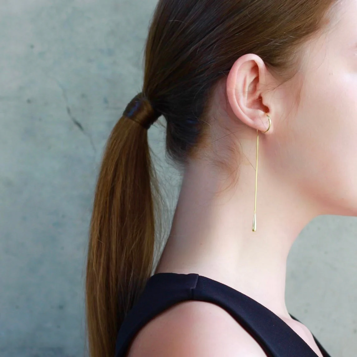 Golden Rain Dew Ear Cuff Chain ( pair )
Earcuff