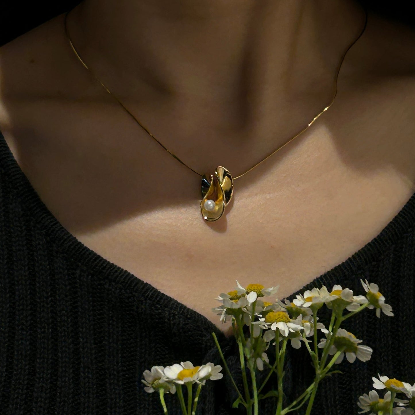 Golden Sparkle of Laputa Necklace