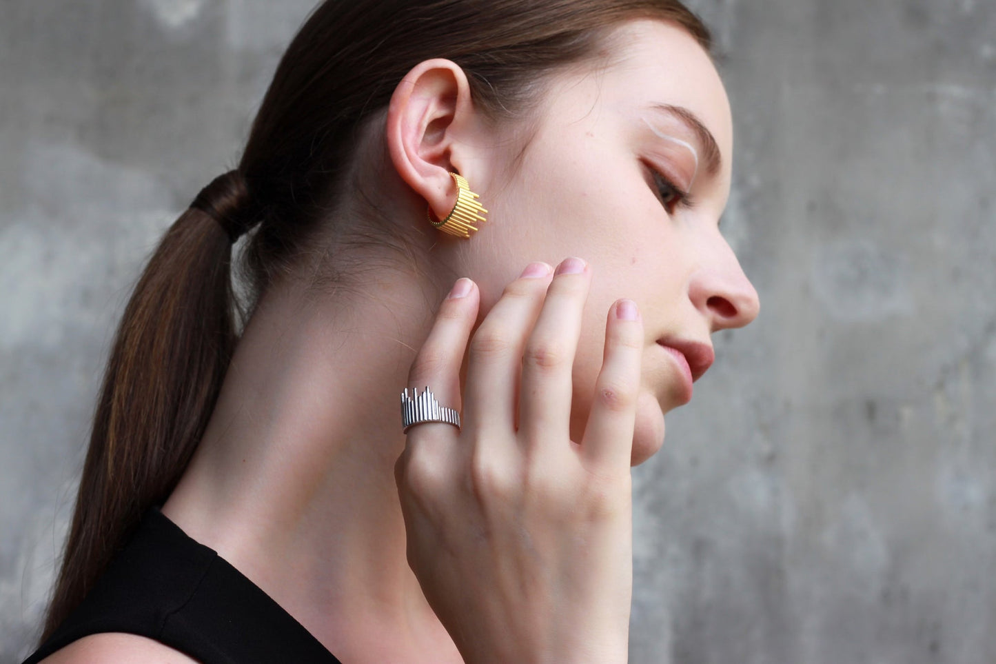 Golden Urban Skyline Ring / Earcuff