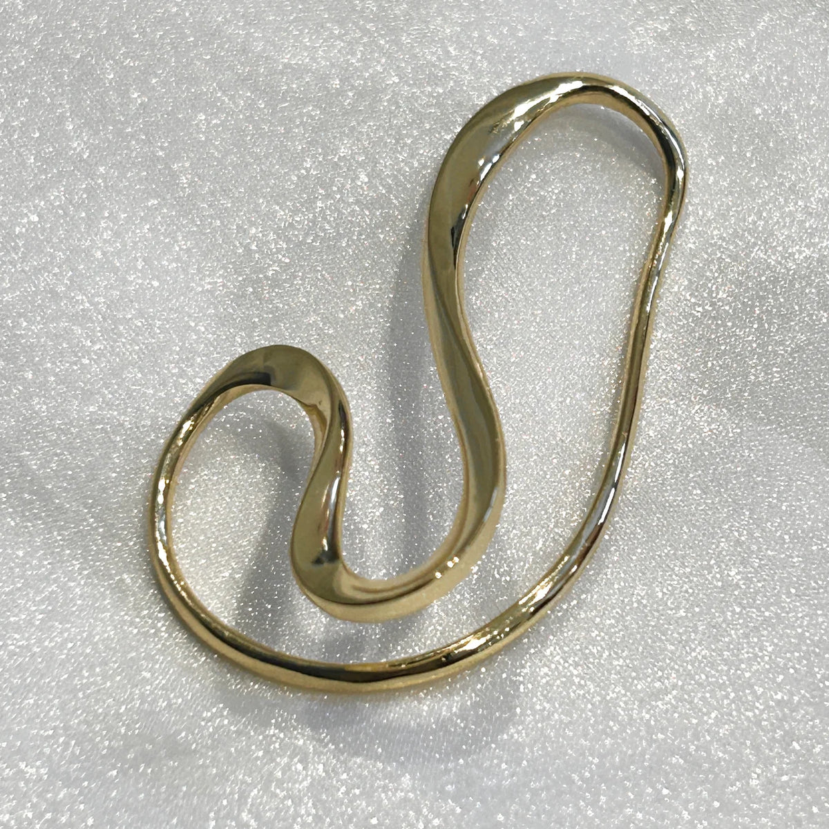 Golden Stellar Drift Ear Cuff