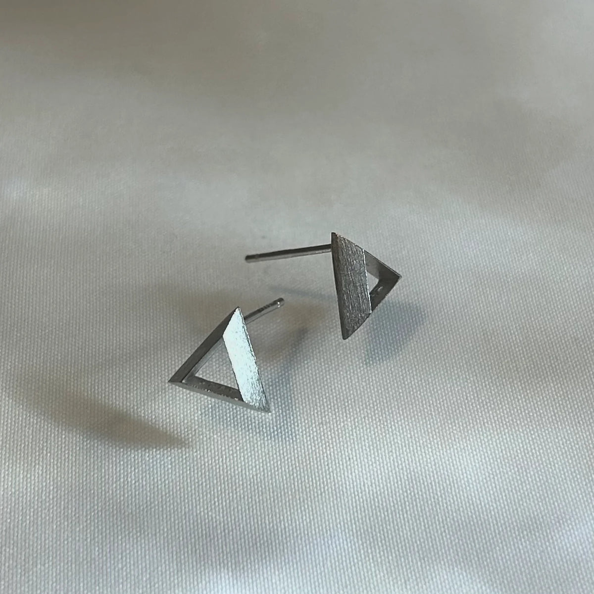 Silver Urban Pyramid Ear Studs