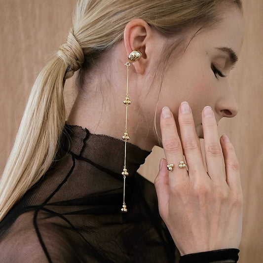 Golden Sparkle Dot Ring
