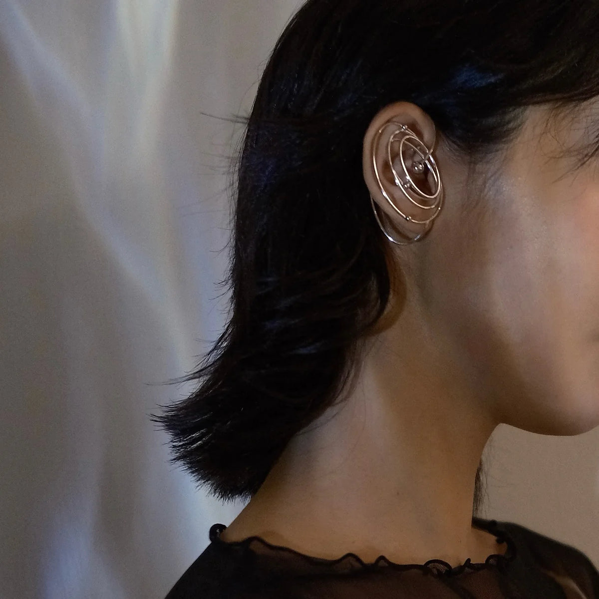 Silver Galaxy Flow Earcuff