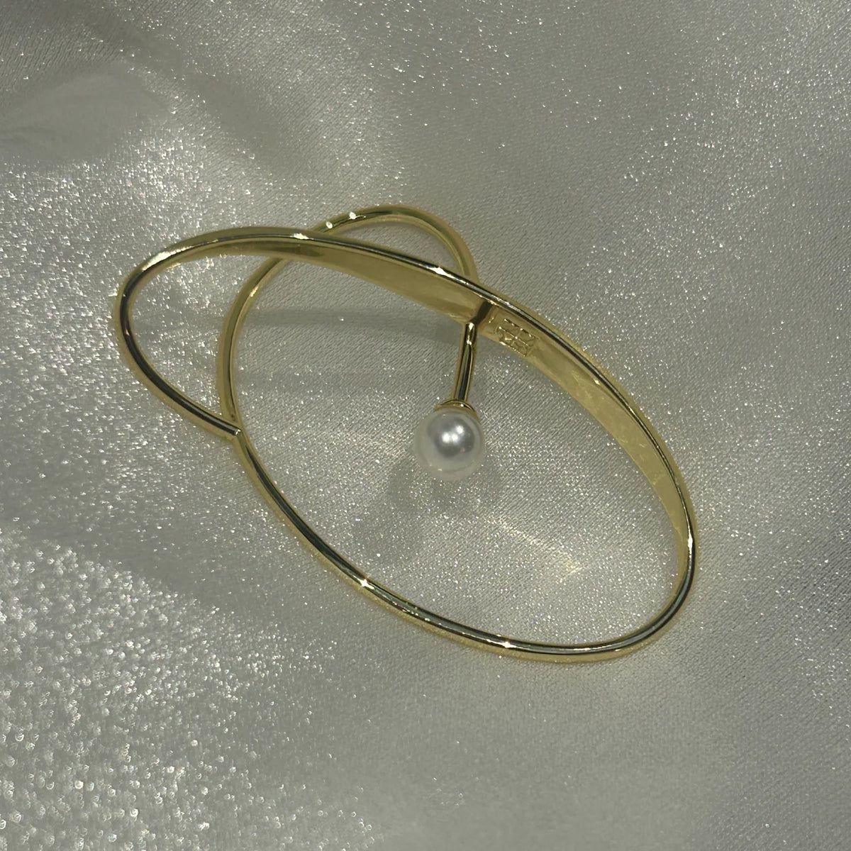 Golden Moonlight Sparkle Ear Cuff
