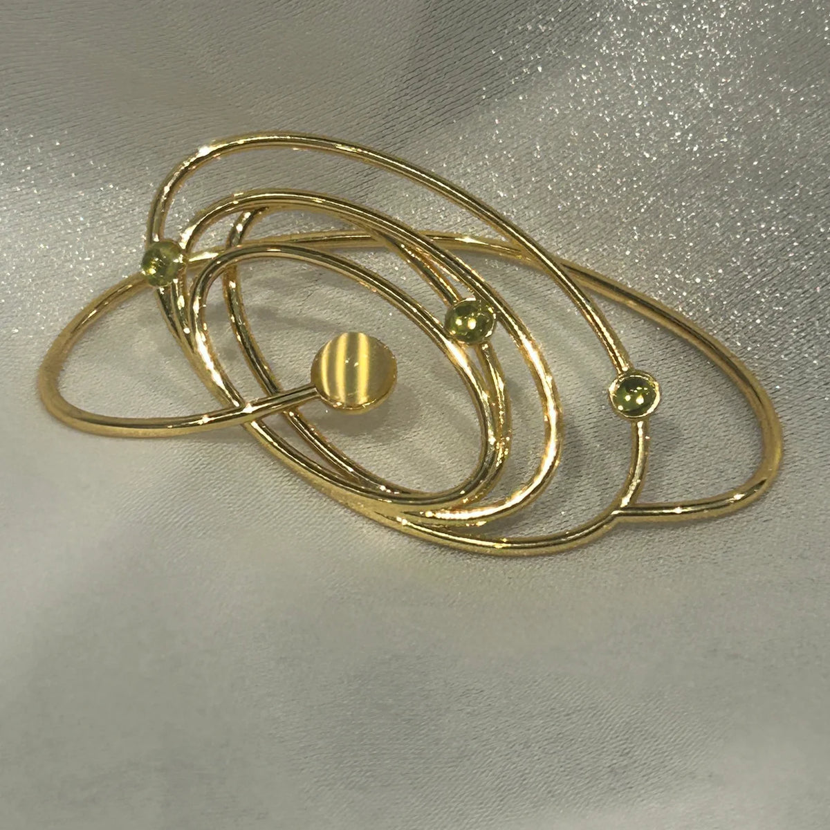 Golden Galaxy Flow Earcuff - moon stone edition