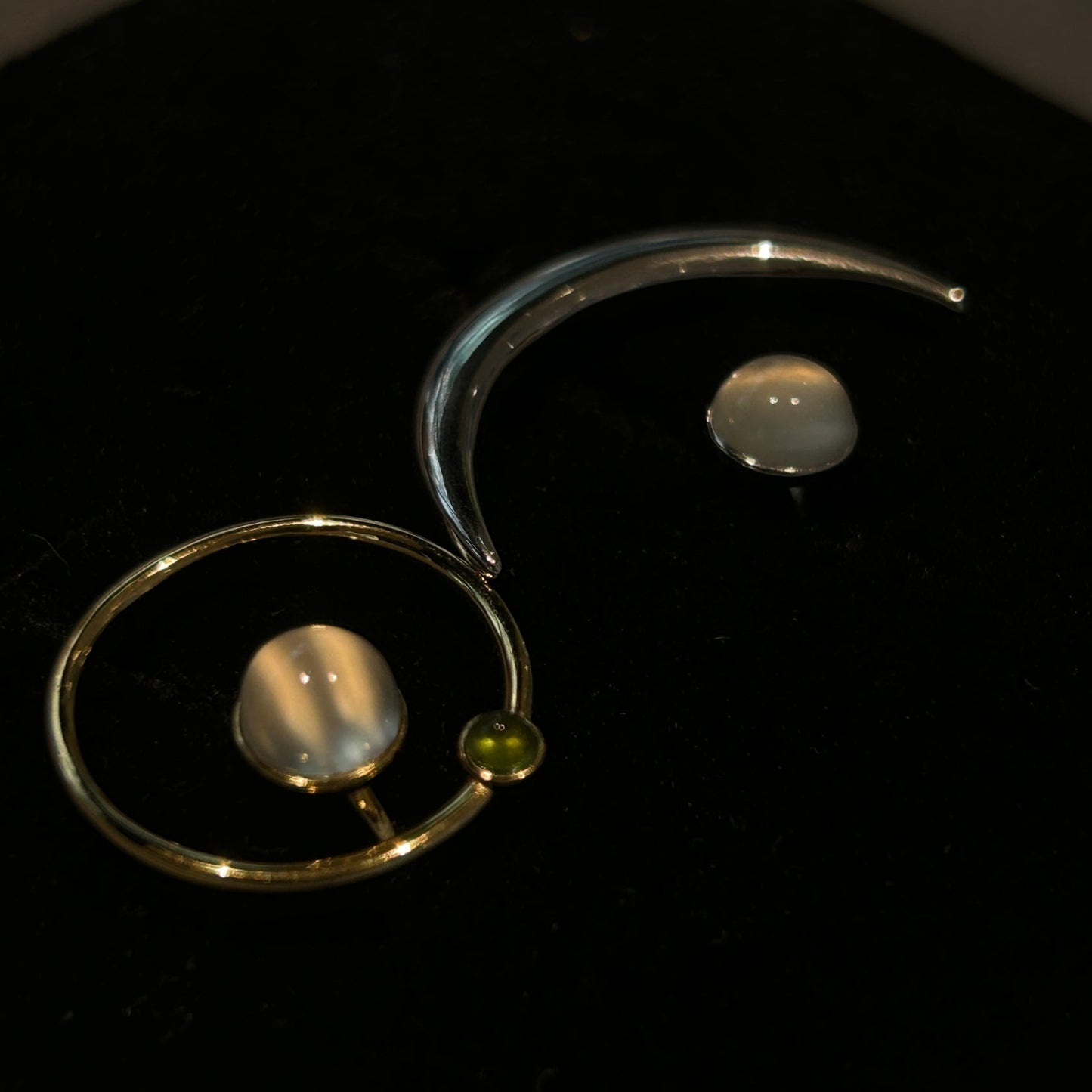 Silver Moon Sparkle Ring - Moon stone edition