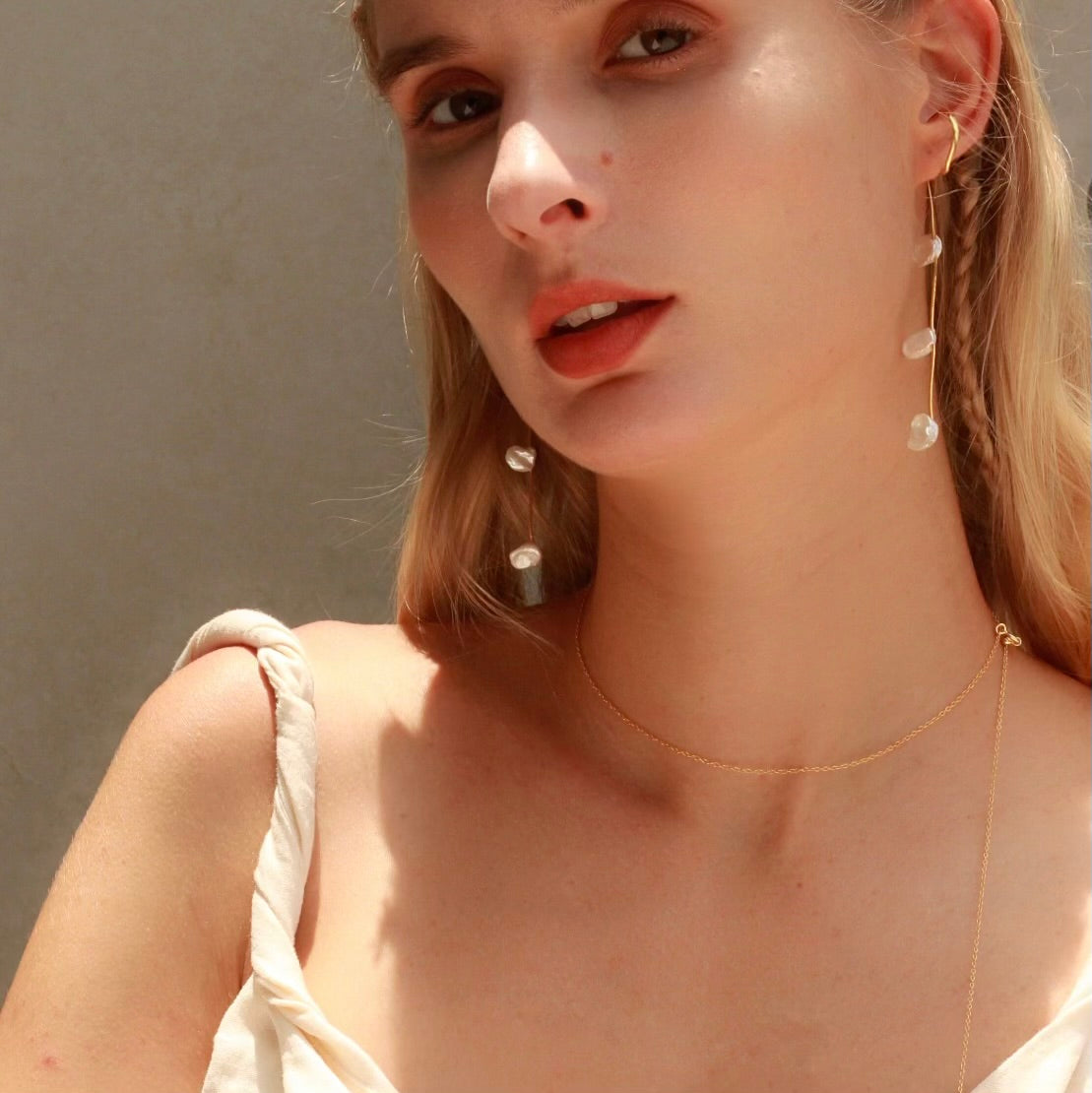 Golden Drifting Petal Keshi Ear Cuff Chain ( pair ) Earcuff - Keshi Pearl -