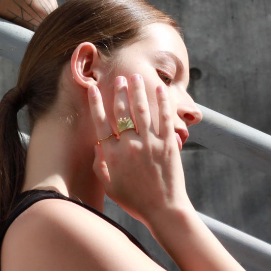 Golden Mobius flow Ring / Earcuff