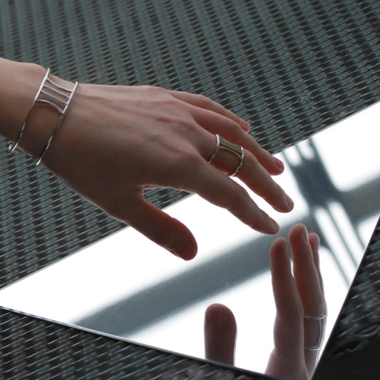 Silver Column Bangle
