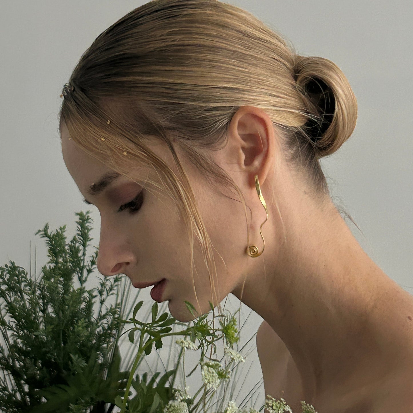 Golden The Mystery of the Forest (pair) Earring