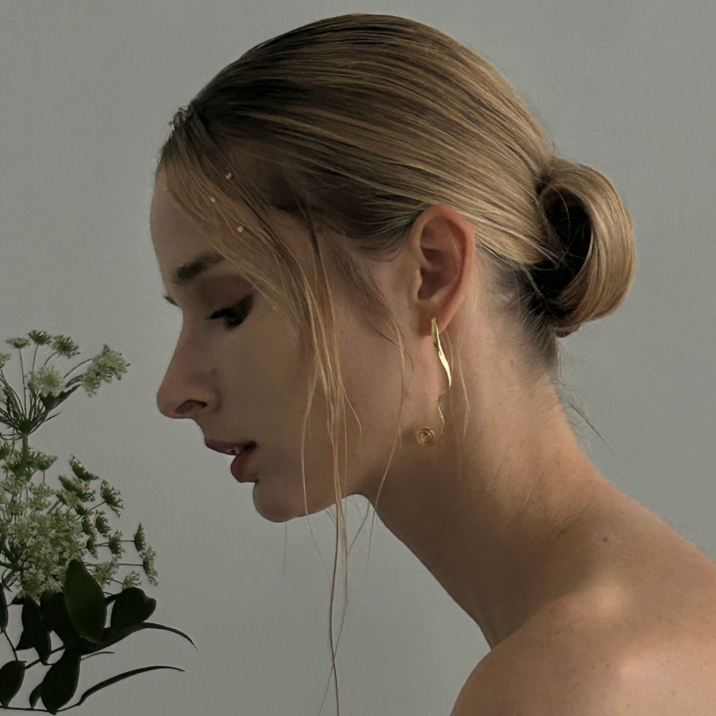 Golden The Mystery of the Forest (pair) Earring