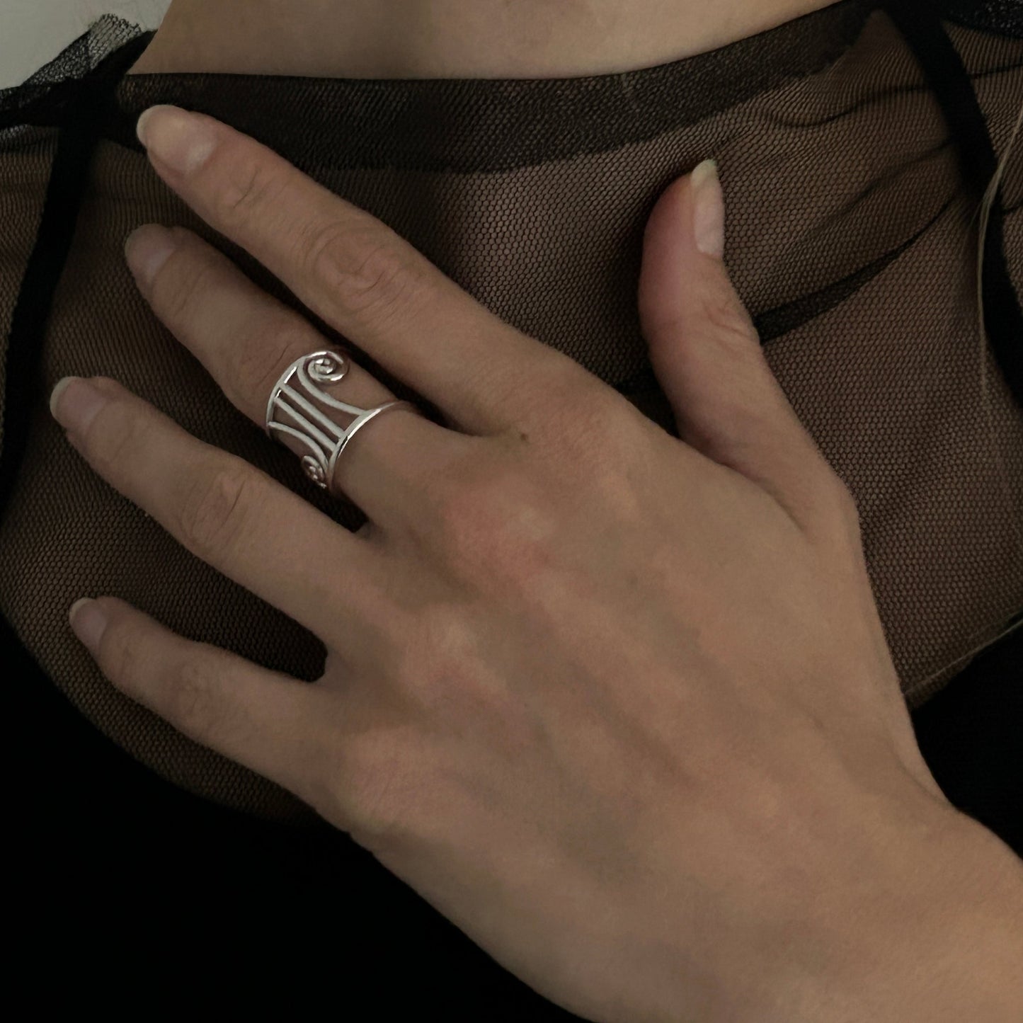 Silver The column Ring (London edition)
