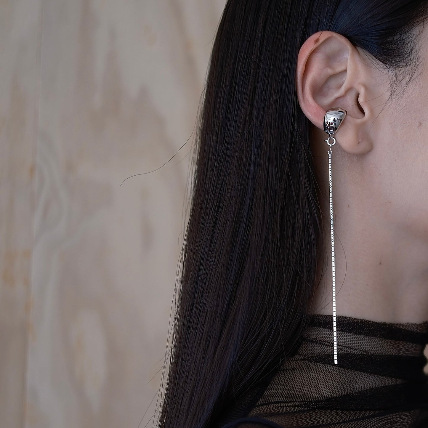Silver The flow of heart Earcuff