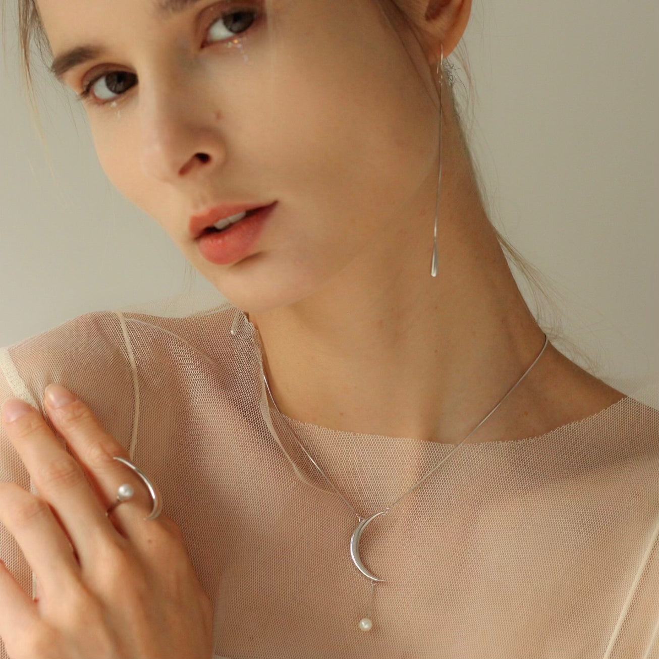 Silver Moonlight Necklace