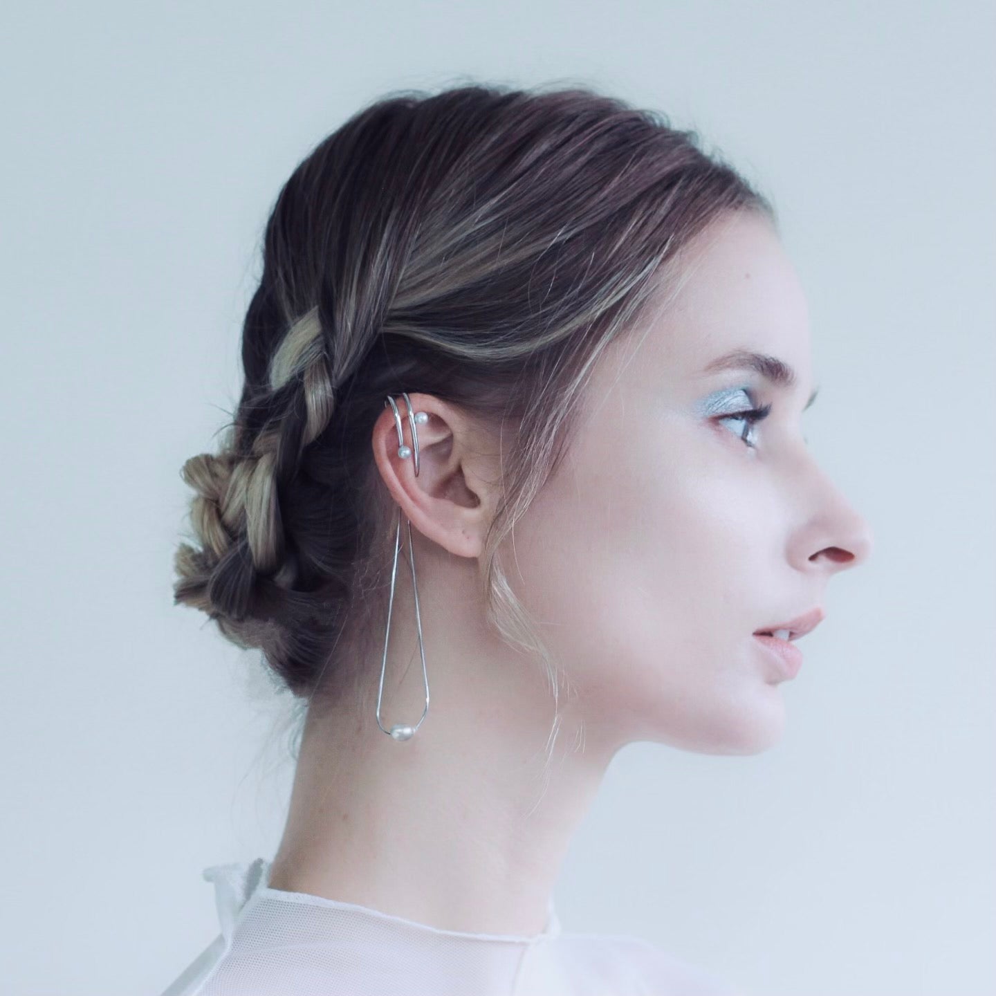 Silver The drop of the stardust earchain (single) Earcuff